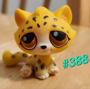 Littlest Pet Shop Yellow Spotted Cheetah Figure #388